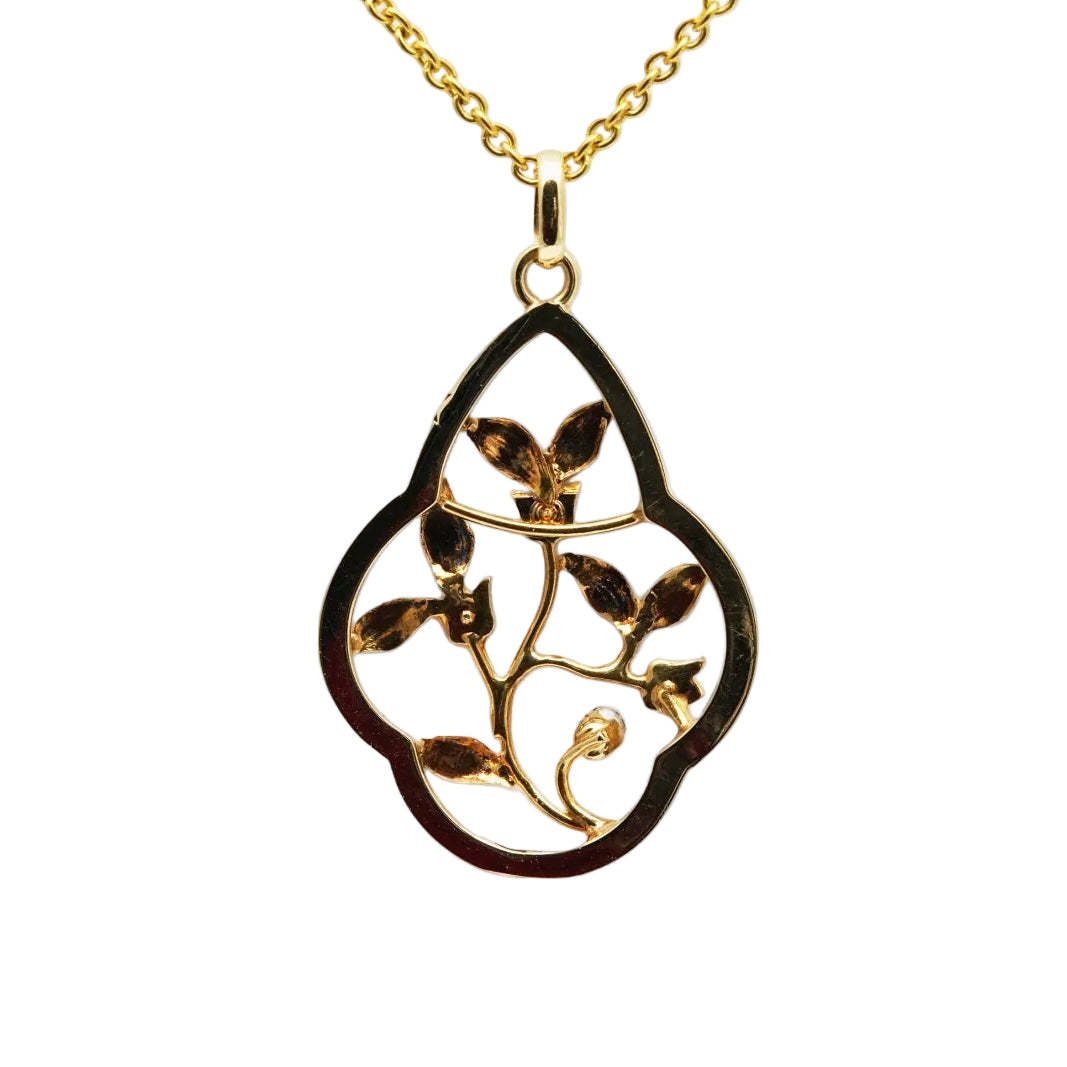 Yellow Gold and Pearl Pendant