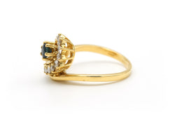 Bague Entourage en or jaune, saphir et diamants