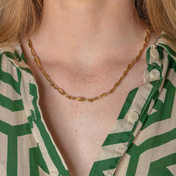 Yellow gold necklace