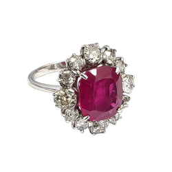 Marguerite Ring in White Gold, Rubies, and Diamonds