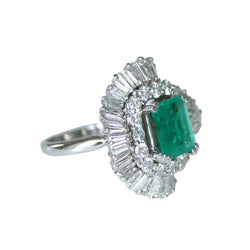 Ring with Colombian Emerald and Diamonds Set in White Gold