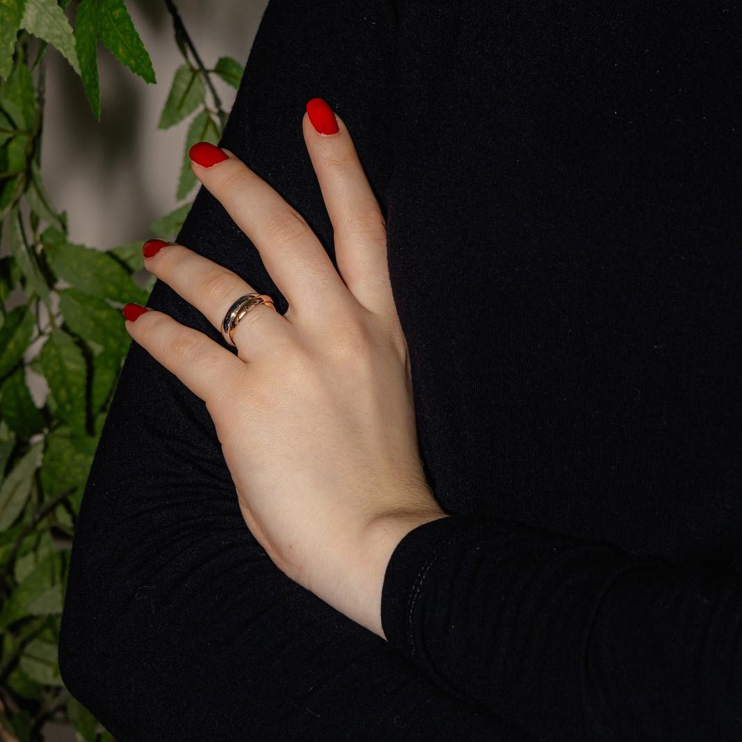 Cartier Alliance CARTIER "Trinity" en or jaune, or blanc et or rose - Castafiore