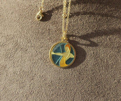 CARTIER - Pendentif Sagittaire Email plique à jour Or - Castafiore