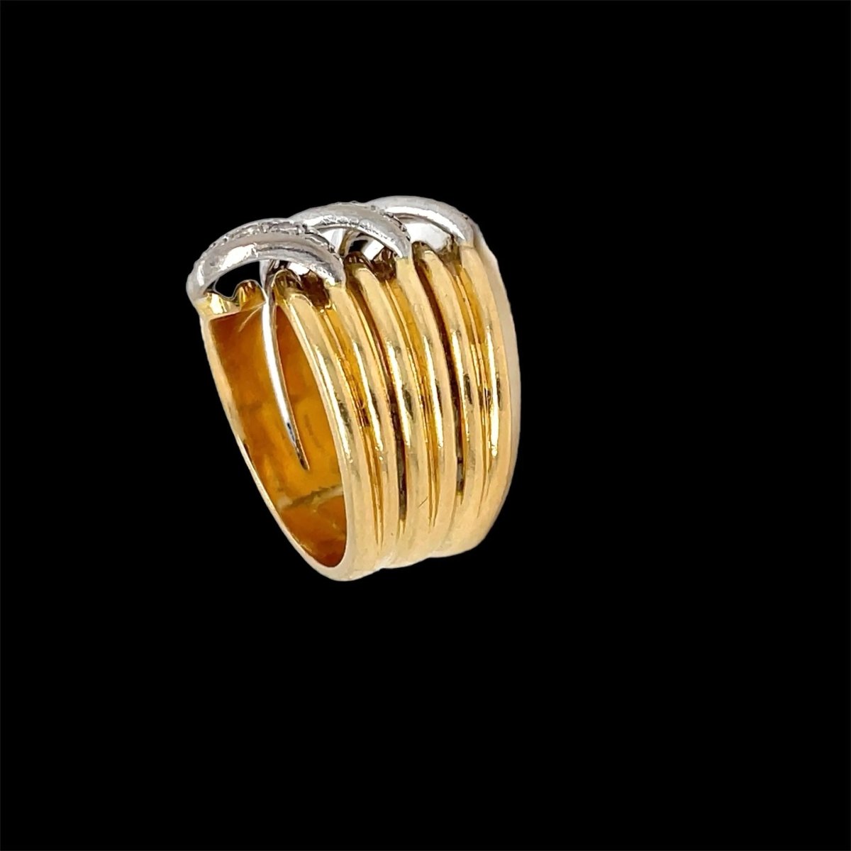 Cartier Trilium Model Diamond Gold Ring - Castafiore