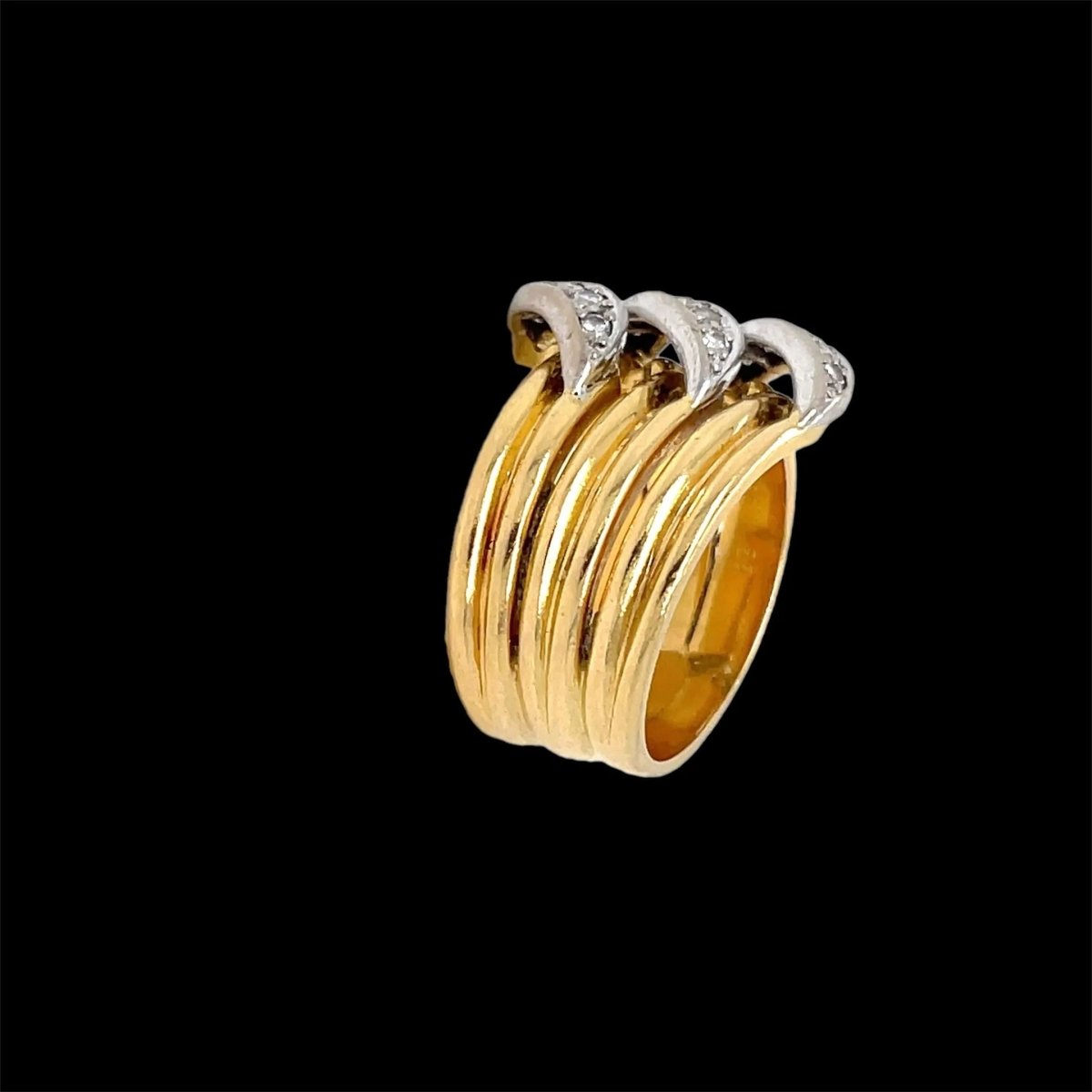 Cartier Trilium Model Diamond Gold Ring - Castafiore