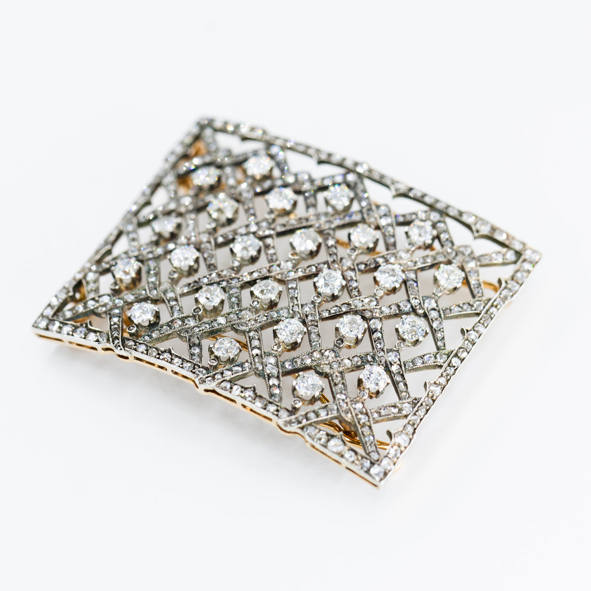 Plaque de cheveux en or jaune, argent et diamants