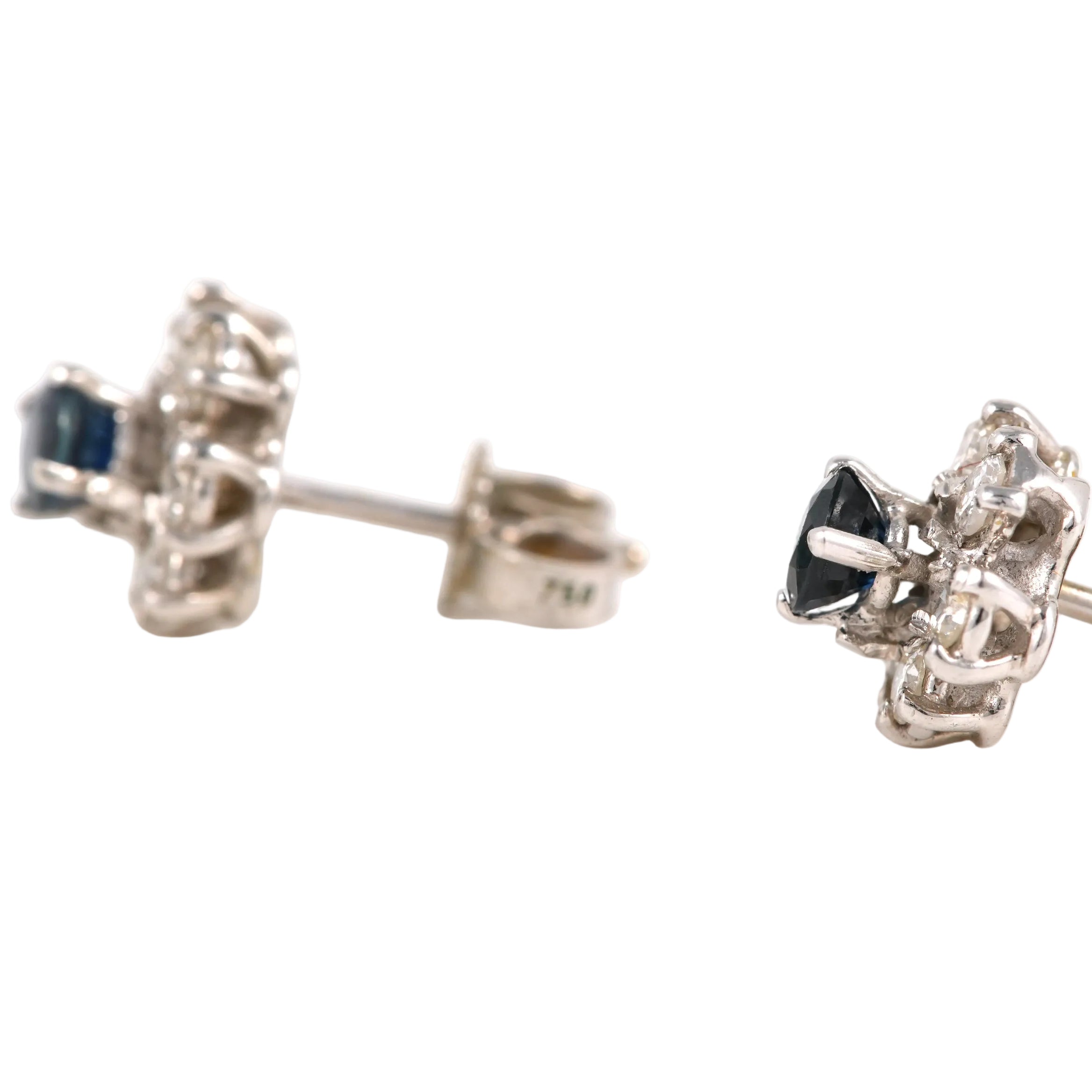 White Gold Earrings with Sapphires and Diamonds