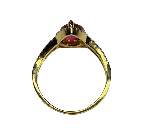 Entourage Ring in yellow gold, rubellite Tourmaline, and diamonds