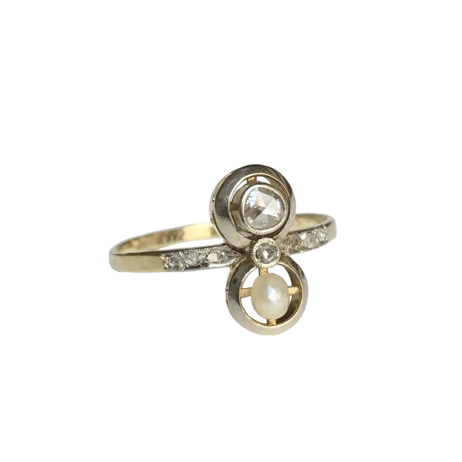 Bague Toi & Moi en or jaune, platine, perle et diamants