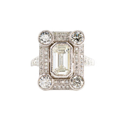 White Gold and Diamond Ring