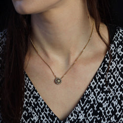 Gourmet link chain with antique pearl motif and diamonds