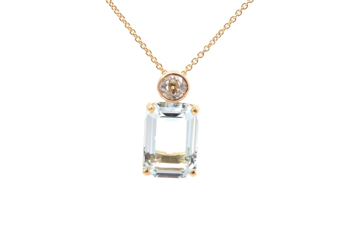 Chaine pendentif en or jaune, aigue - marine et diamants - Castafiore