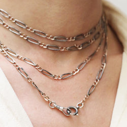 Chaine sautoir en argent niellé - Castafiore