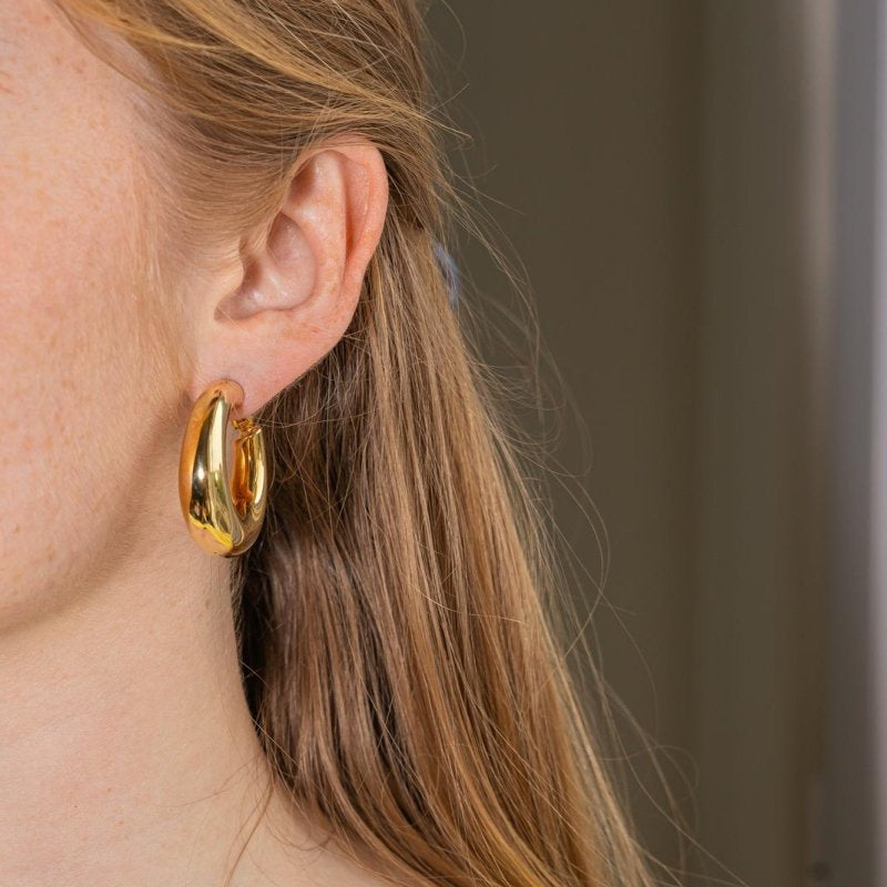 Chaumet Boucles d'oreilles Créoles Or jaune - Castafiore