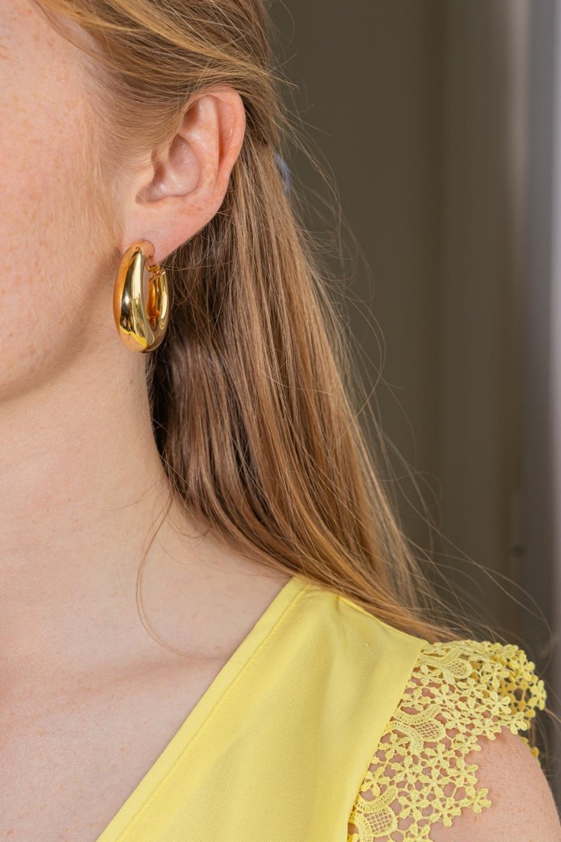 Chaumet Boucles d'oreilles Créoles Or jaune - Castafiore