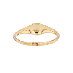 Antique signet ring yellow gold chiseled