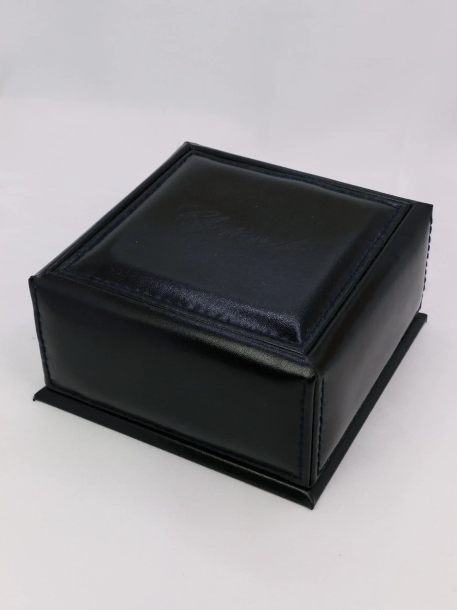 CHOPARD Boucles d'oreilles Happy Diamonds diamants noirs - Castafiore