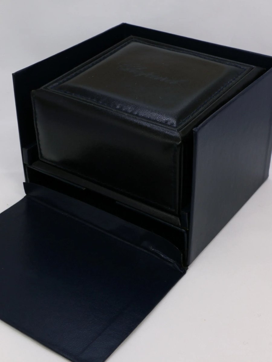 CHOPARD Boucles d'oreilles Happy Diamonds diamants noirs - Castafiore