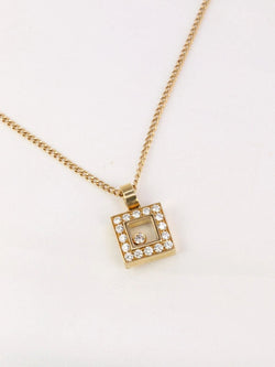 CHOPARD - Pendentif HAPPY DIAMOND carré en or jaune et diamants - Castafiore