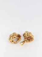 Clips d’oreilles pommes de pins en or et diamants, 1970 - Castafiore