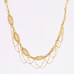 Collier ancien en or jaune et perles fines - Castafiore