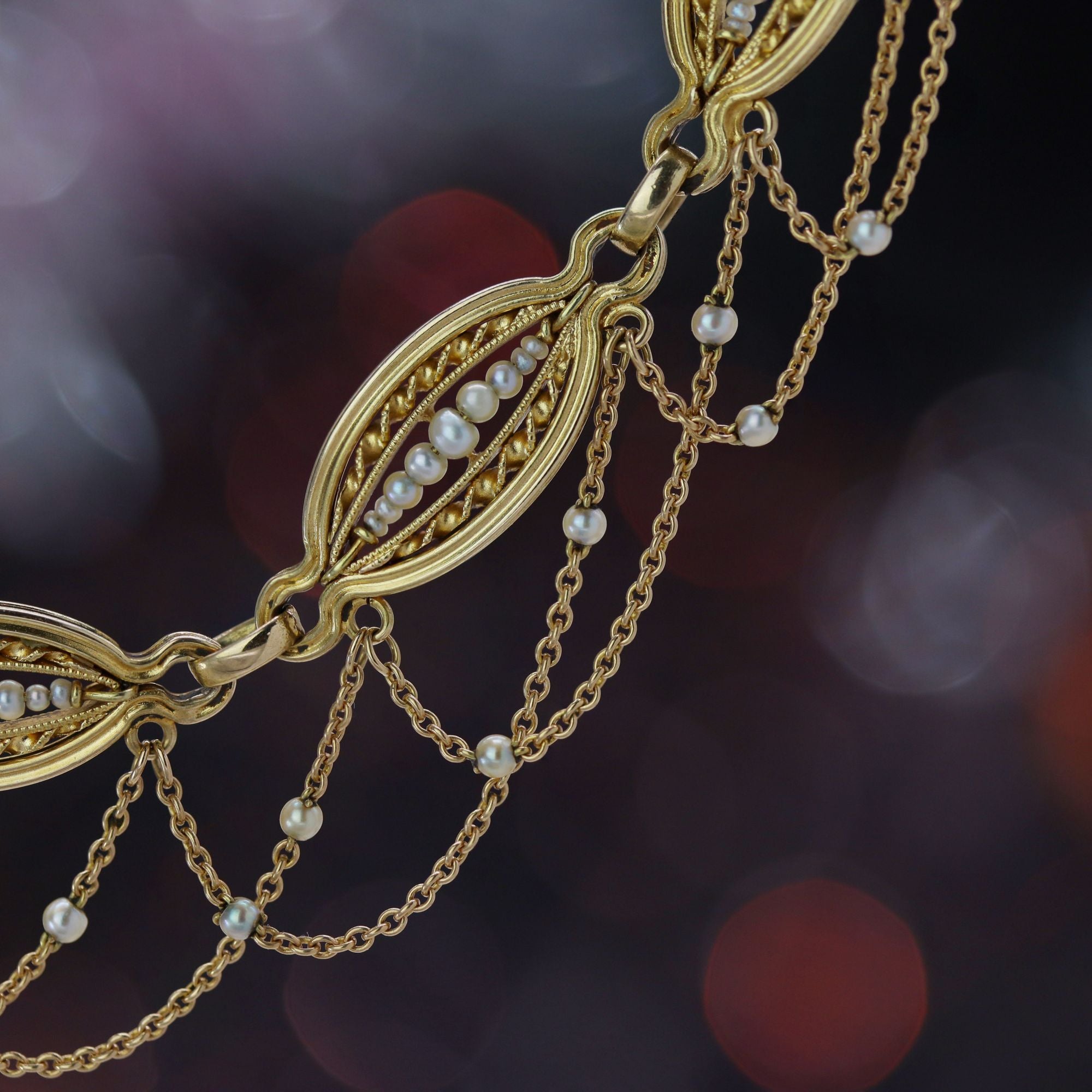 Collier ancien perles fines or jaune en draperie