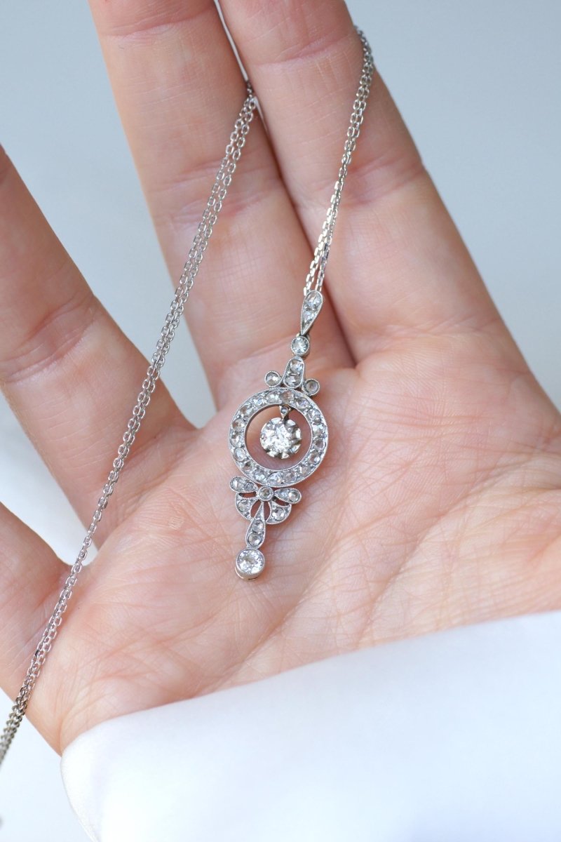 Collier Art Déco Pendentif diamants - Castafiore