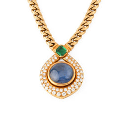 Collier BULGARI en or jaune, saphir, émeraude et diamants - Castafiore