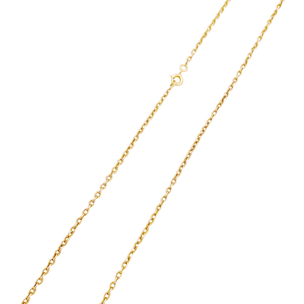 Chain in rose gold.
