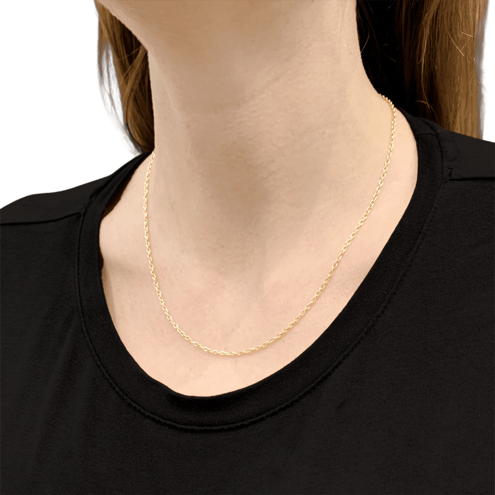 Chain in rose gold.