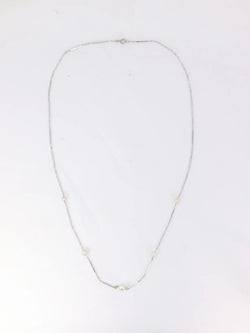 Collier chaîne vintage or blanc perles - Castafiore
