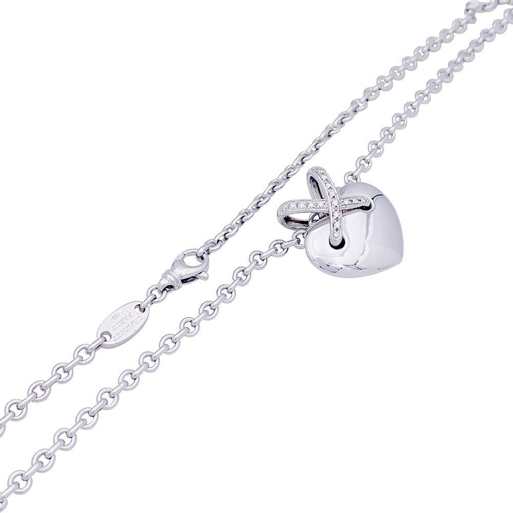 Collier CHAUMET, "Coeur Liens", or blanc et diamants - Castafiore