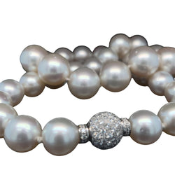 Collier de perles blanches d'Australie - Castafiore