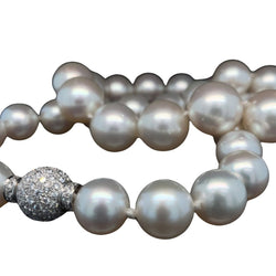 Collier de perles blanches d'Australie - Castafiore