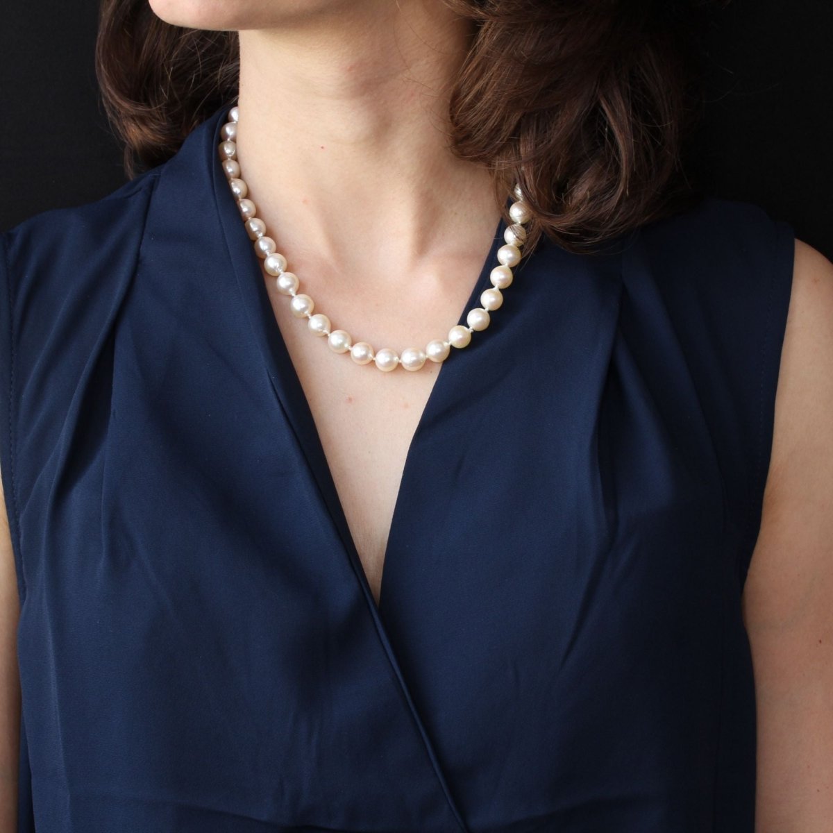 Collier de perles de culture baroque et son fermoir ancien - Castafiore