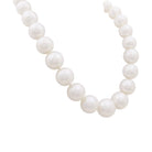 Collier de perles en or blanc et diamants - Castafiore