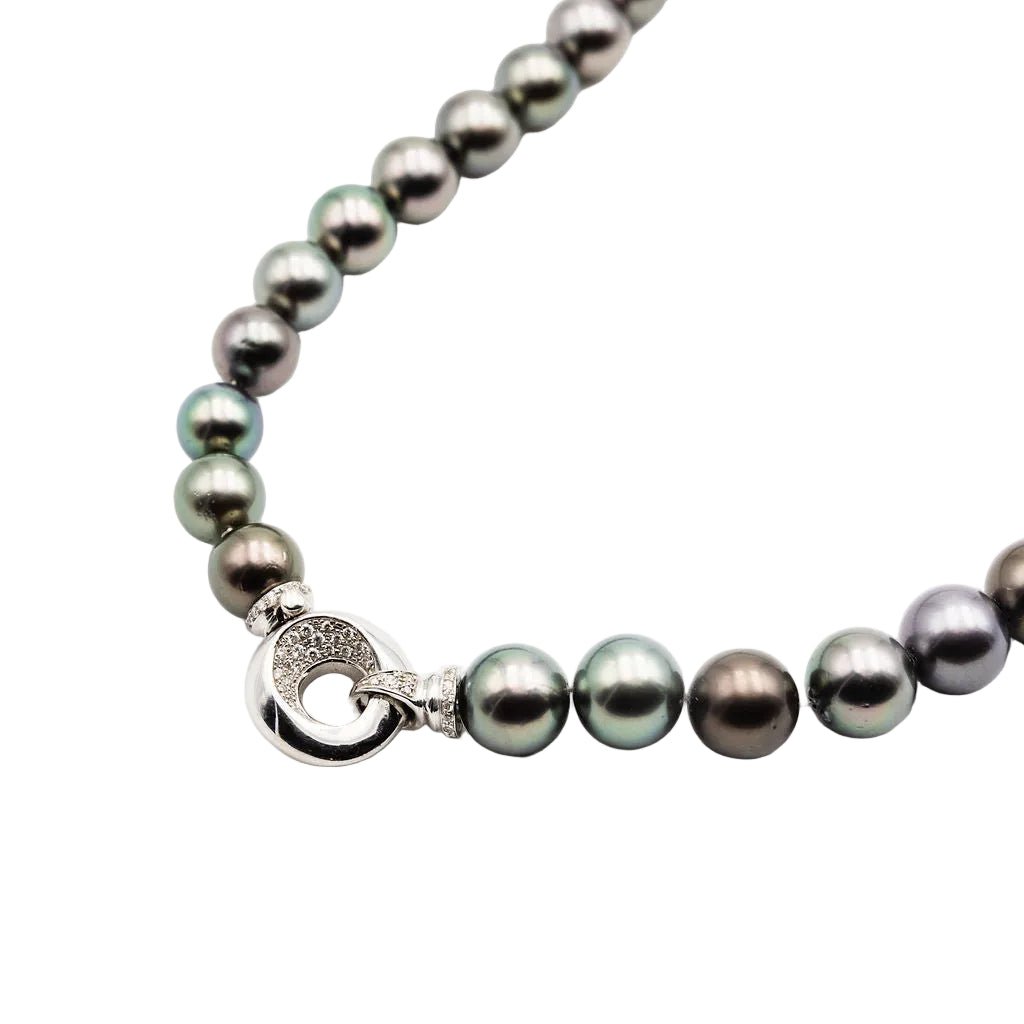 Collier de Perles en perles de Tahiti, or blanc et diamants - Castafiore