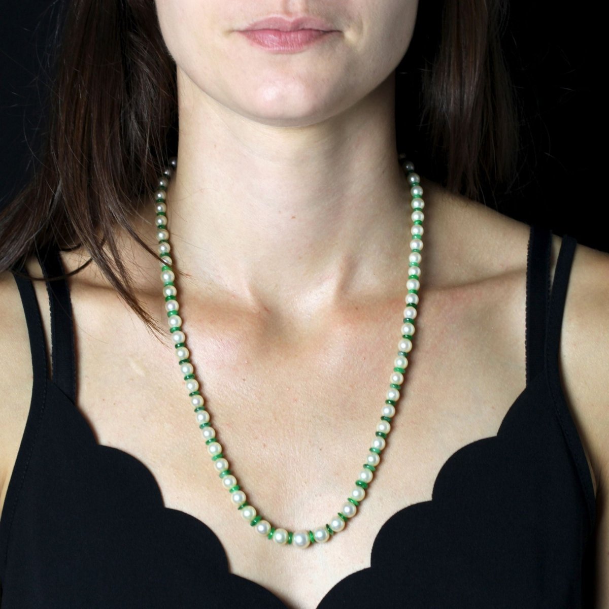 Collier de perles et jade en or blanc - Castafiore