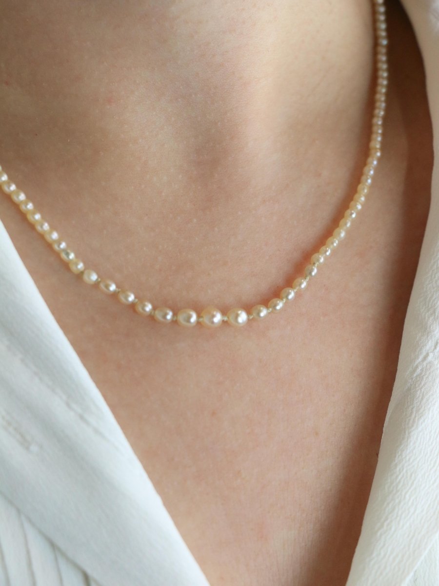 Collier de perles fines fermoir or jaune diamants taille rose - Castafiore