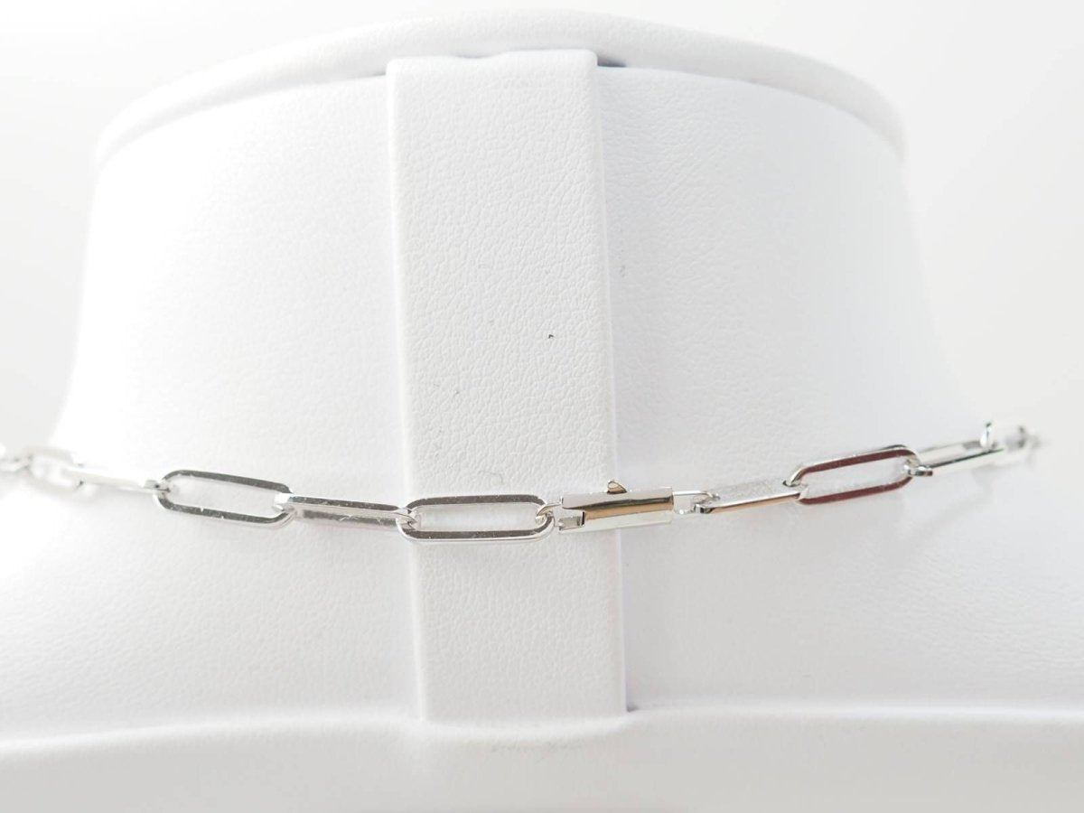 Collier Dinh Van Menottes R12 Or Blanc et Diamants - Castafiore