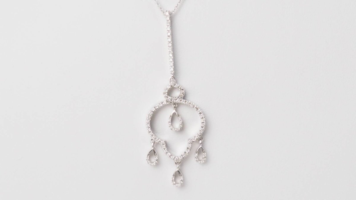 Collier en or blanc et diamants - Castafiore