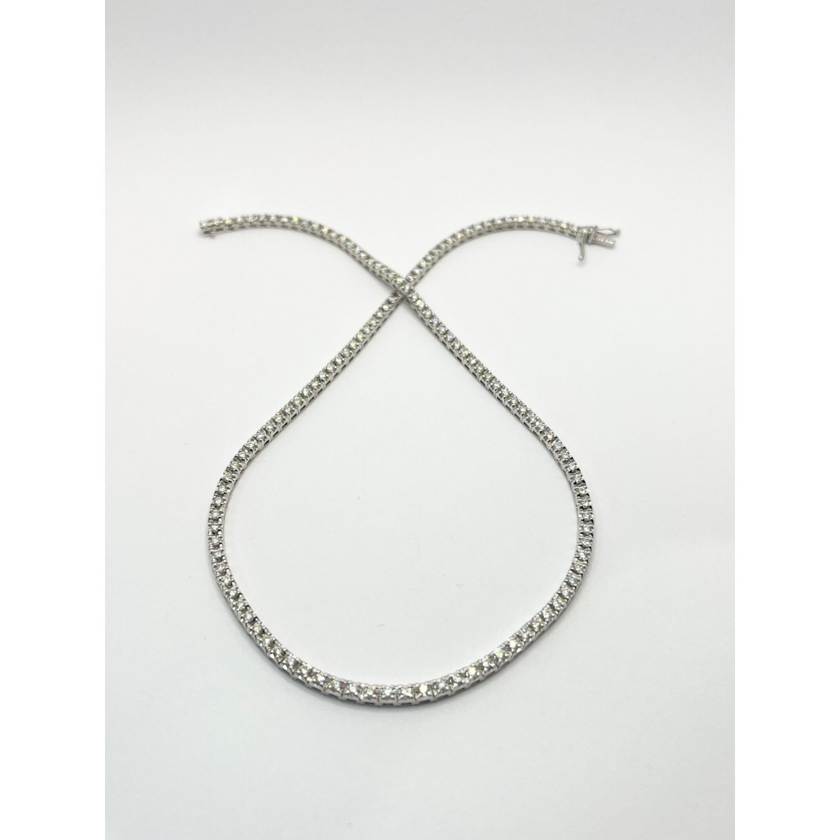 Collier en or blanc et diamants - Castafiore