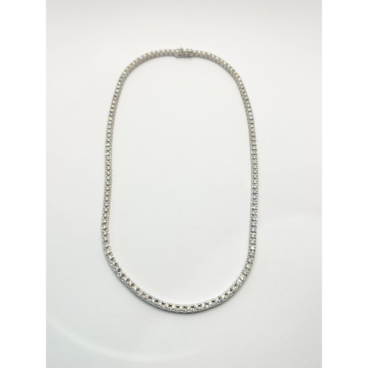 Collier en or blanc et diamants - Castafiore