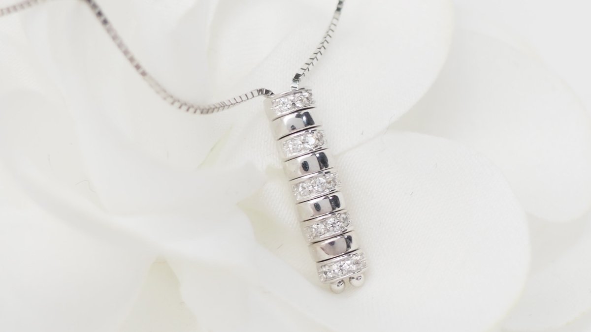 Collier en or blanc et diamants - Castafiore