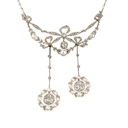 Collier en or blanc, platine, perles et diamants - Castafiore