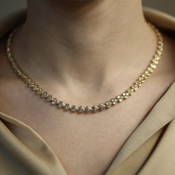 Collier en or jaune 18K avec 7,20 ct de diamants brillants sur motifs cœurs – 42 cm - Castafiore