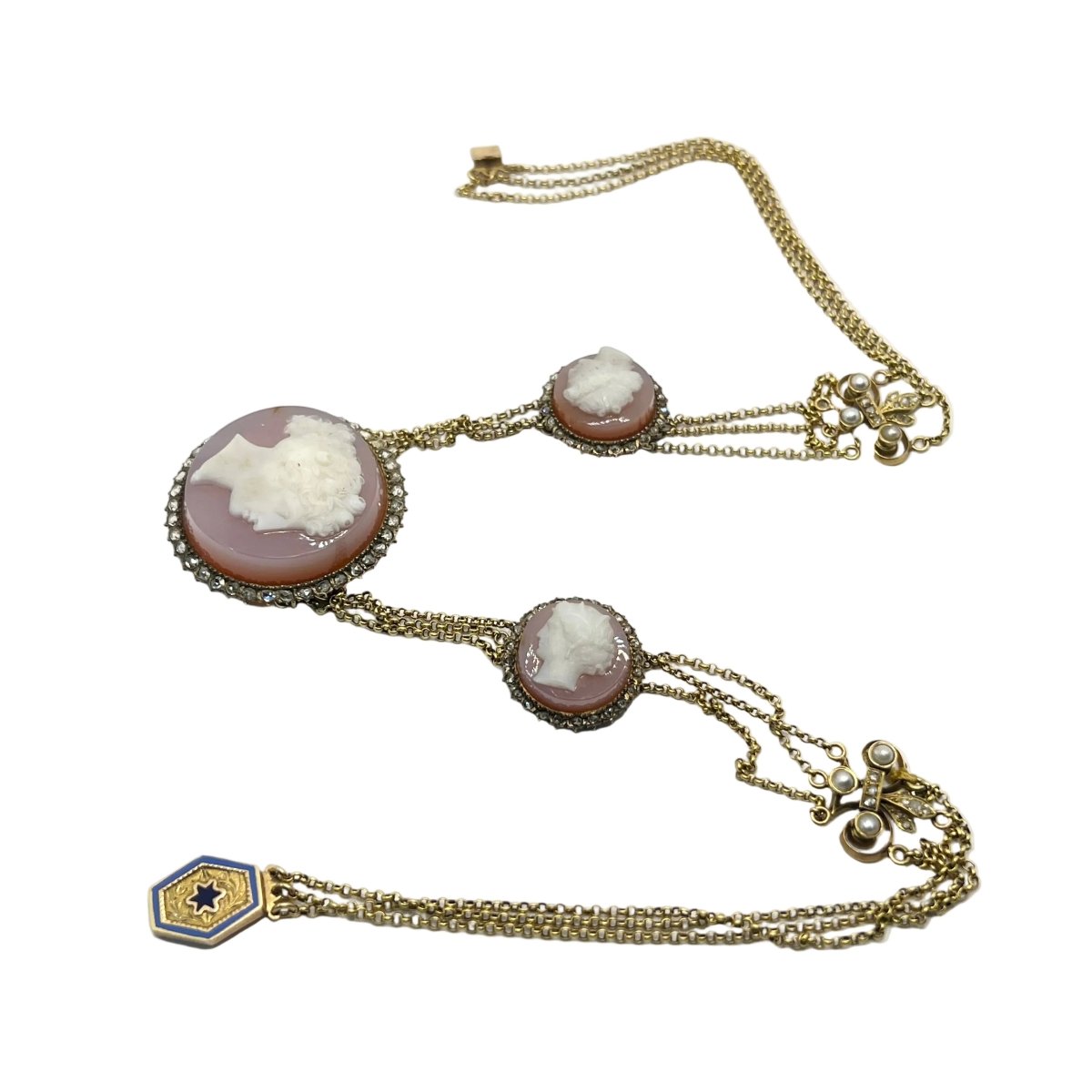 Collier en or jaune, camées et diamants - Castafiore
