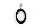 Collier en platine, onyx et diamants - Castafiore