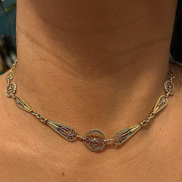 Collier filigrane ancien en or jaune - Castafiore