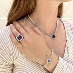 Collier FRED "Pain de sucre" en or gris 18 Cts avec tanzanite et diamants. - Castafiore